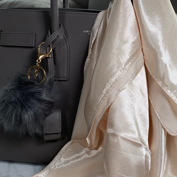 Elegant Silk Scarves - Picture 6 of 7